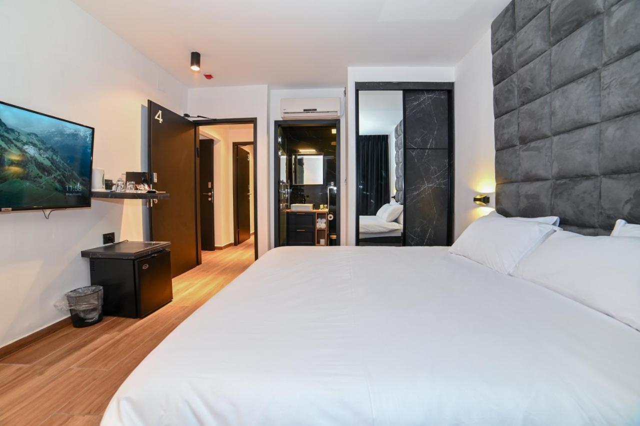 Selfie'S Boutique Hotel Tiberias Buitenkant foto
